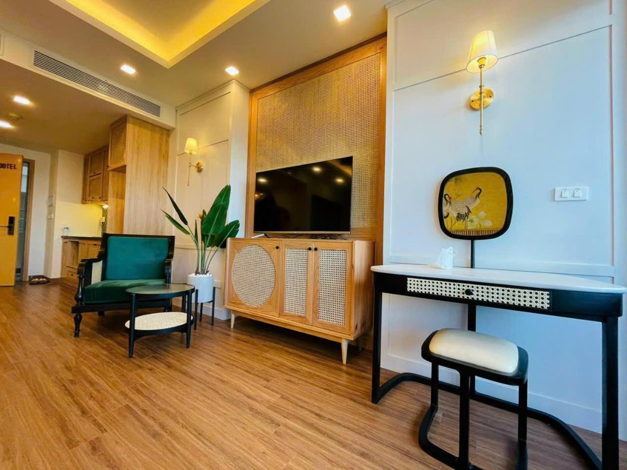St Apartment - Flc Seatower Куинён Экстерьер фото